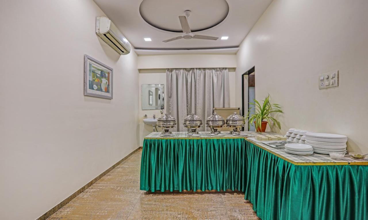 Treebo Welcome Apartments ムンバイ エクステリア 写真