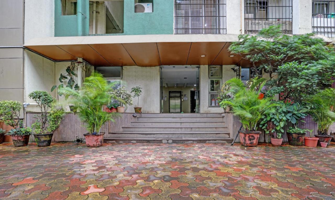 Treebo Welcome Apartments ムンバイ エクステリア 写真