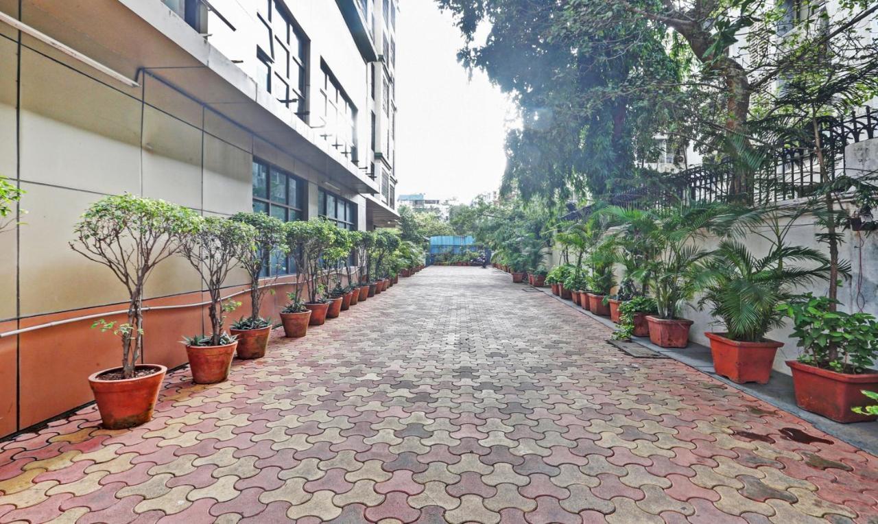 Treebo Welcome Apartments ムンバイ エクステリア 写真