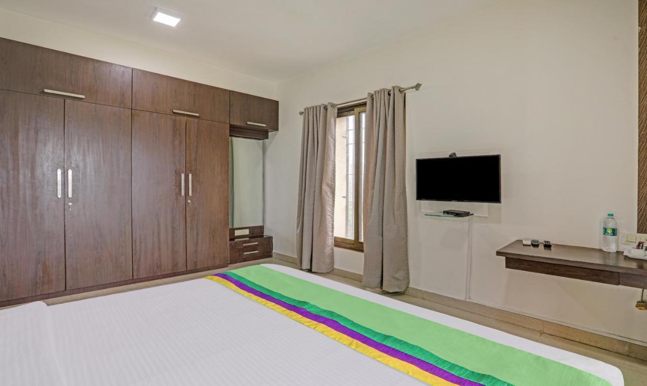 Treebo Welcome Apartments ムンバイ エクステリア 写真
