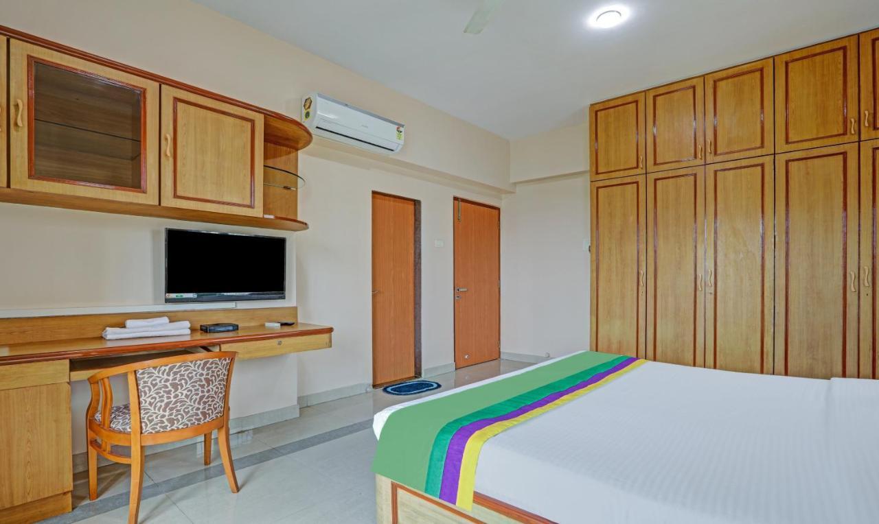 Treebo Welcome Apartments ムンバイ エクステリア 写真